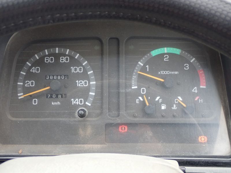 1999 Mitsubishi Canter KK-FE51CBD (UW-6a98d9059a023)[17]