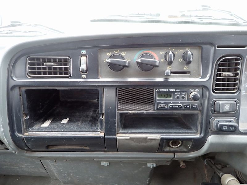 1999 Mitsubishi Canter KK-FE51CBD (UW-6a98d9059a023)[19]