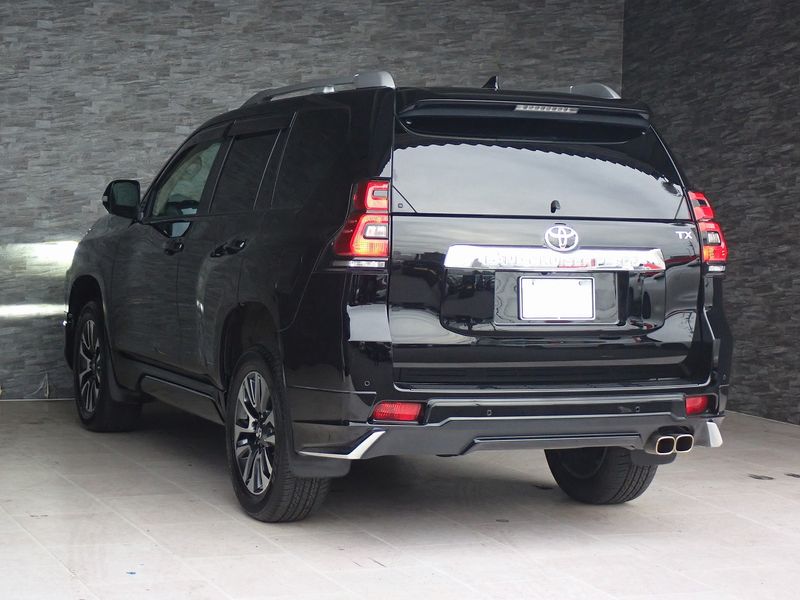 2021 Toyota Land Cruiser Prado 3BA-TRJ150W (UW-6a98d27ae3780)[2]