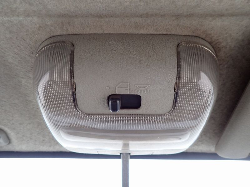 1995 Mitsubishi Canter U-FE516BC (UW-6a98d9082775a)[25]