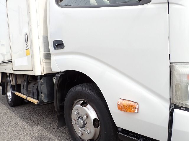 2013 Toyota Dyna Truck TKG-XZU600X (UW-6a98d90867fca)[39]