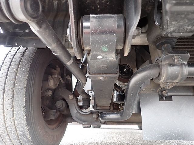 2013 Toyota Dyna Truck TKG-XZU600X (UW-6a98d90867fca)[11]