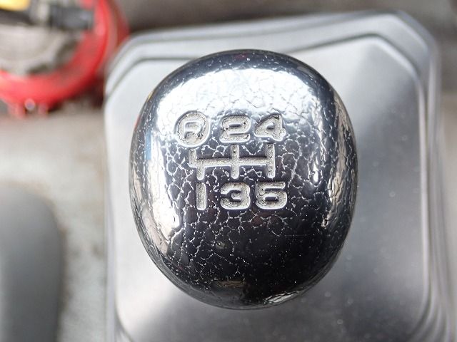 2013 Toyota Dyna Truck TKG-XZU600X (UW-6a98d90867fca)[24]
