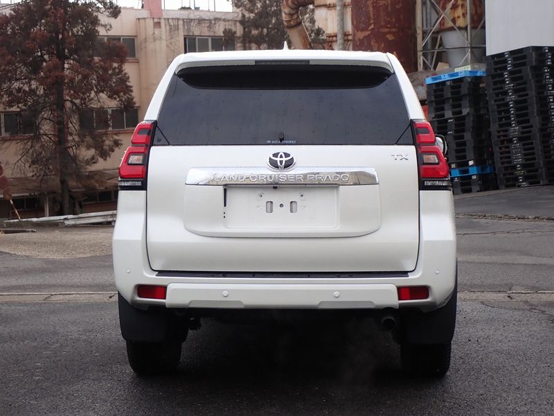 2023 Toyota Land Cruiser Prado 3BA-TRJ150W (UW-6a98d909920c5)[3]