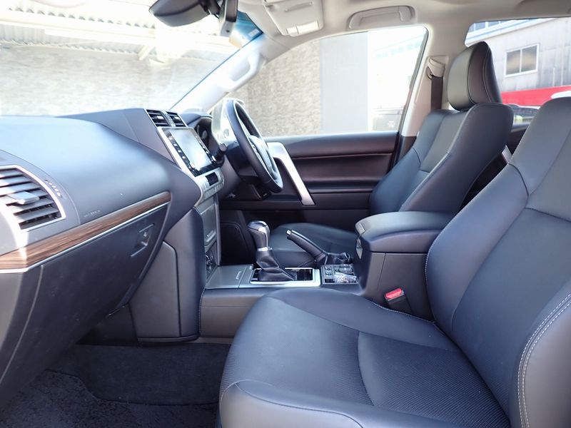 2023 Toyota Land Cruiser Prado 3BA-TRJ150W (UW-6a98d90a5fde0)[22]