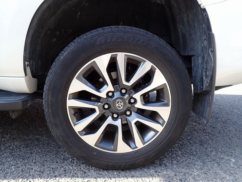 2023 Toyota Land Cruiser Prado 3BA-TRJ150W (UW-6a98d90a5fde0)[10]