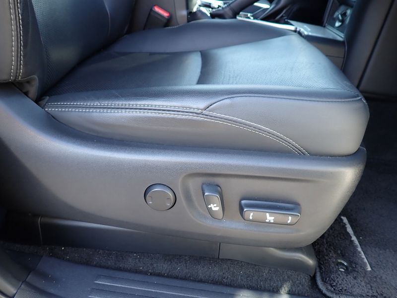 2023 Toyota Land Cruiser Prado 3BA-TRJ150W (UW-6a98d90a5fde0)[29]