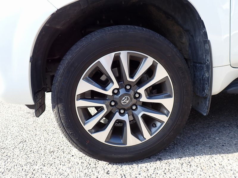 2023 Toyota Land Cruiser Prado 3BA-TRJ150W (UW-6a98d90a5fde0)[11]