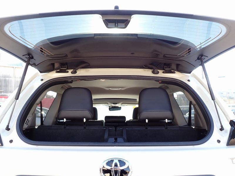 2023 Toyota Land Cruiser Prado 3BA-TRJ150W (UW-6a98d90a83ae2)[44]
