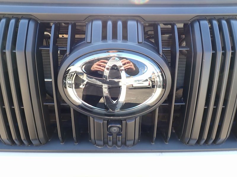 2023 Toyota Land Cruiser Prado 3BA-TRJ150W (UW-6a98d90a83ae2)[43]