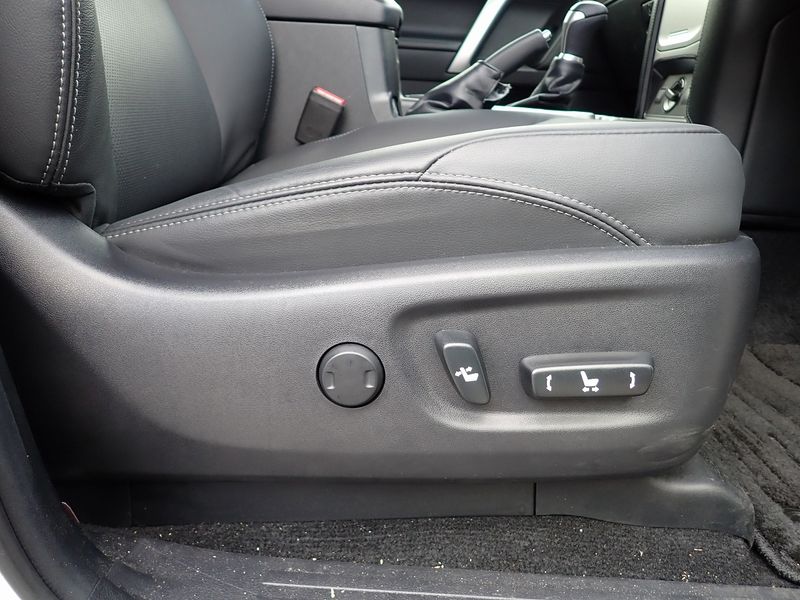 2023 Toyota Land Cruiser Prado 3BA-TRJ150W (UW-6a98d90abcf0a)[29]