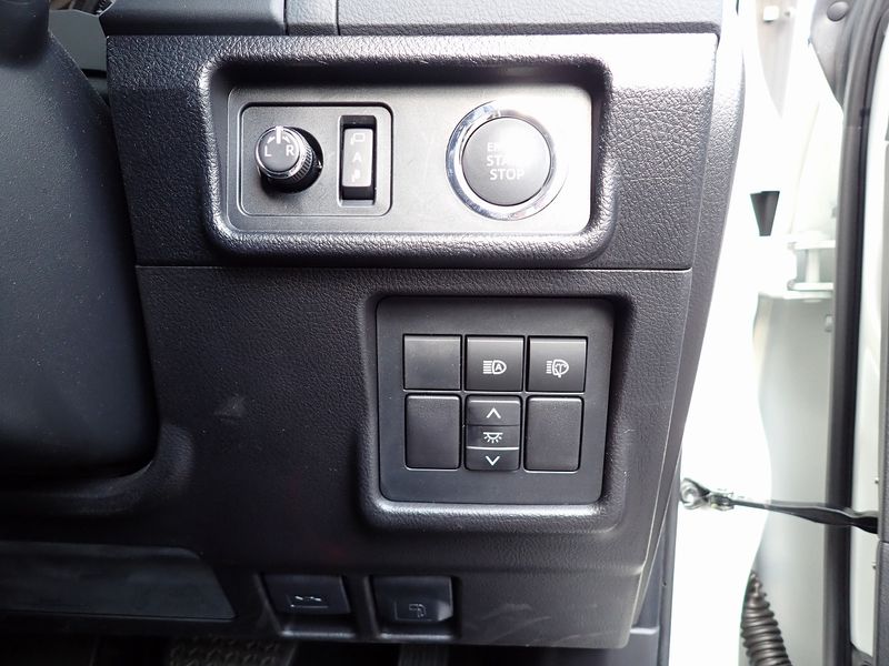 2023 Toyota Land Cruiser Prado 3BA-TRJ150W (UW-6a98d90abcf0a)[33]