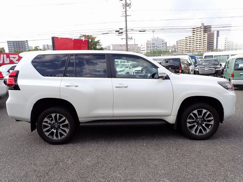 2023 Toyota Land Cruiser Prado 3BA-TRJ150W (UW-6a98d90abcf0a)[5]