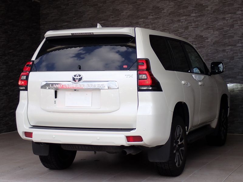 2023 Toyota Land Cruiser Prado 3BA-TRJ150W (UW-6a98d90abcf0a)[4]