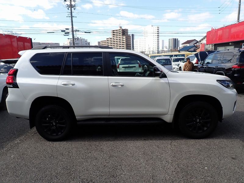 2023 Toyota Land Cruiser Prado 3BA-TRJ150W (UW-6a98d90bbaa70)[5]