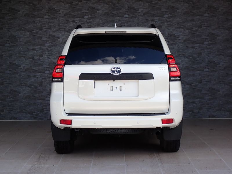 2023 Toyota Land Cruiser Prado 3BA-TRJ150W (UW-6a98d90bbaa70)[3]