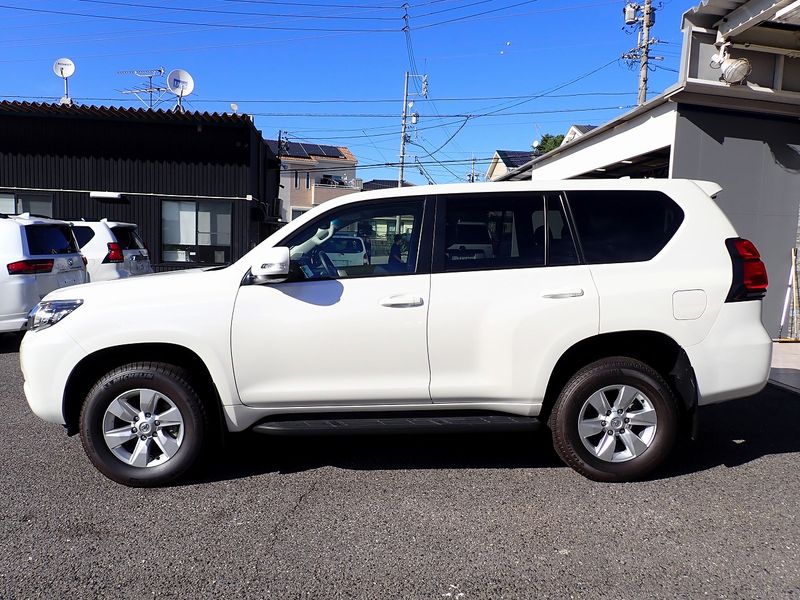 2023 Toyota Land Cruiser Prado 3BA-TRJ150W (UW-6a98d90cb0cb3)[1]