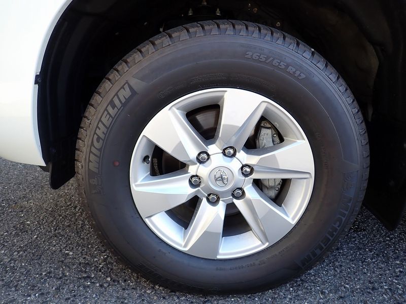 2023 Toyota Land Cruiser Prado 3BA-TRJ150W (UW-6a98d90cb0cb3)[11]
