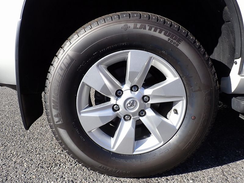 2023 Toyota Land Cruiser Prado 3BA-TRJ150W (UW-6a98d90cb0cb3)[8]