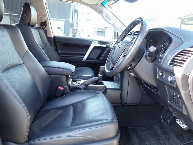 2023 Toyota Land Cruiser Prado 3BA-TRJ150W (UW-6a98d90cba394)[9]