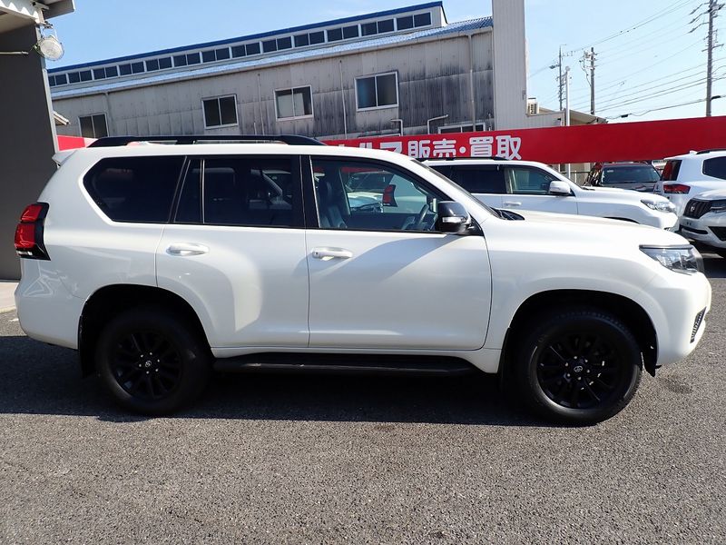 2023 Toyota Land Cruiser Prado 3BA-TRJ150W (UW-6a98d90cba394)[3]