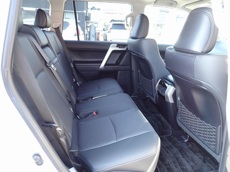 2023 Toyota Land Cruiser Prado 3BA-TRJ150W (UW-6a98d90cba394)[33]