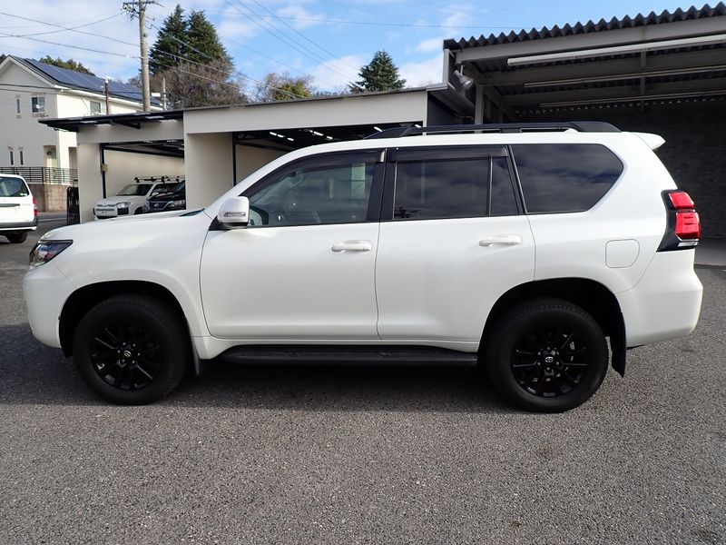 2021 Toyota Land Cruiser Prado 3BA-TRJ150W (UW-6a98d90ecd6fe)[1]