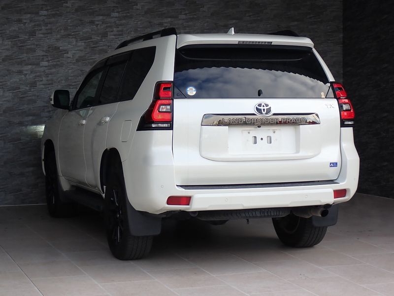 2021 Toyota Land Cruiser Prado 3BA-TRJ150W (UW-6a98d90ecd6fe)[2]