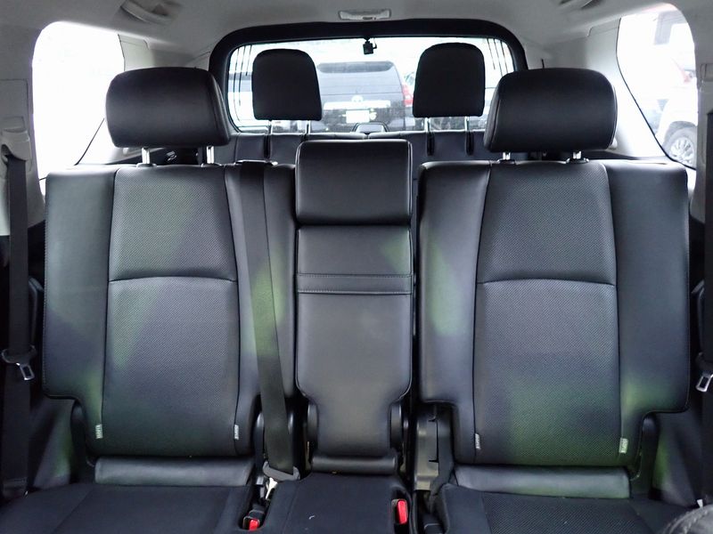 2021 Toyota Land Cruiser Prado 3BA-TRJ150W (UW-6a98d90f76359)[23]