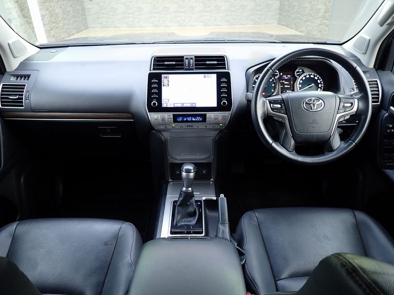 2021 Toyota Land Cruiser Prado 3BA-TRJ150W (UW-6a98d90f76359)[28]