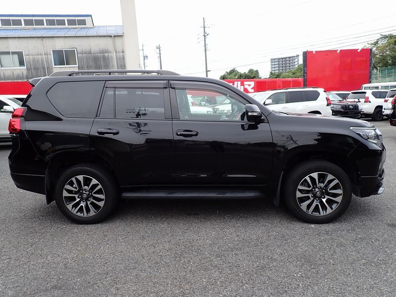 2021 Toyota Land Cruiser Prado 3BA-TRJ150W (UW-6a98d90f76359)[5]
