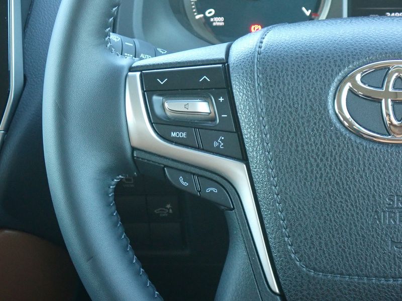 2022 Toyota Land Cruiser Prado 3BA-TRJ150W (UW-6a98d9112ba22)[32]