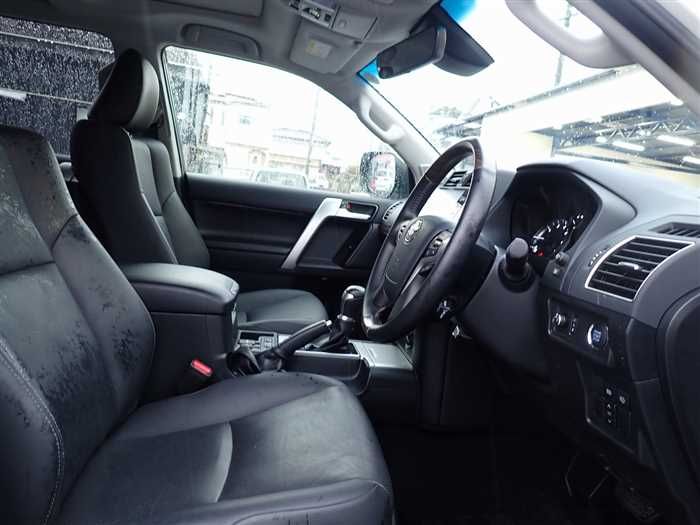 2022 Toyota Land Cruiser Prado 3BA-TRJ150W (UW-6a98d911c55c3)[11]