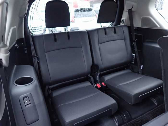 2022 Toyota Land Cruiser Prado 3BA-TRJ150W (UW-6a98d911c55c3)[14]