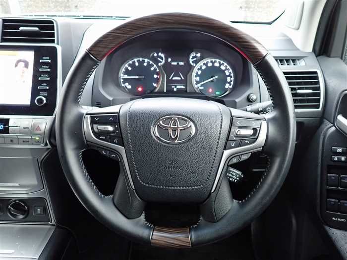 2022 Toyota Land Cruiser Prado 3BA-TRJ150W (UW-6a98d911c55c3)[20]
