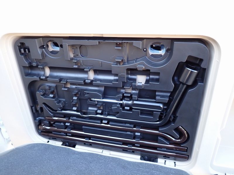 2022 Toyota Land Cruiser Prado 3BA-TRJ150W (UW-6a98d912810ab)[26]