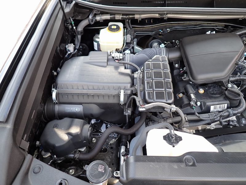 2022 Toyota Land Cruiser Prado 3BA-TRJ150W (UW-6a98d913a92c5)[48]
