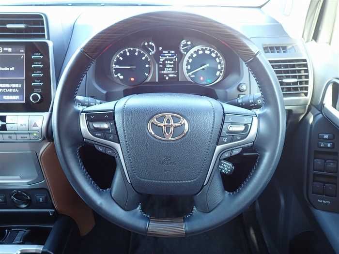 2022 Toyota Land Cruiser Prado 3BA-TRJ150W (UW-6a98d913e273e)[20]