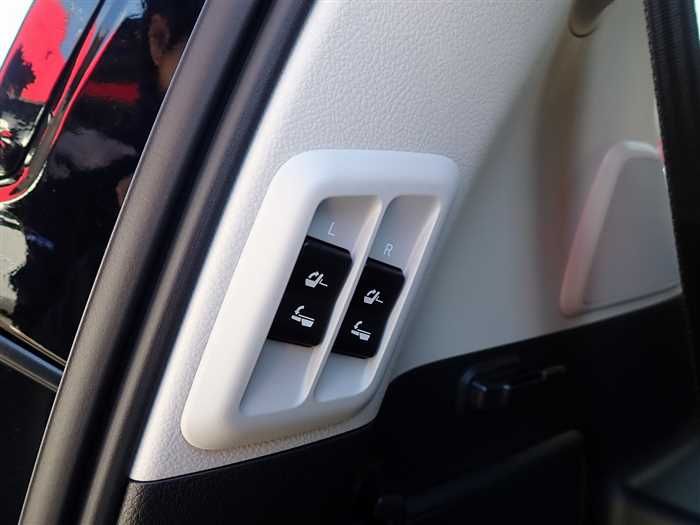 2022 Toyota Land Cruiser Prado 3BA-TRJ150W (UW-6a98d913e273e)[27]