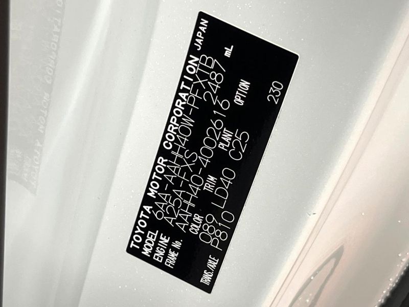 2024 Toyota Vellfire Hybrid 6AA-AAHH40W (UW-6a98e39a4d184)[1]