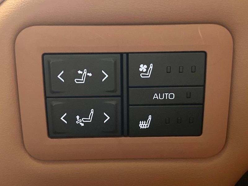 2024 Toyota Vellfire Hybrid 6AA-AAHH40W (UW-6a98e39a4d184)[10]