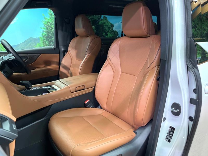 2024 Toyota Vellfire Hybrid 6AA-AAHH40W (UW-6a98e39a4d184)[15]