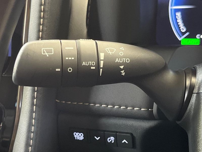 2024 Toyota Alphard Hybrid 6AA-AAHH40W (UW-6a98e39a9bee6)[27]