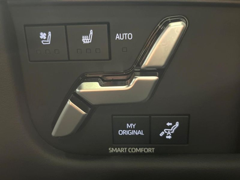 2024 Toyota Alphard Hybrid 6AA-AAHH45W (UW-6a98e39e46ada)[12]