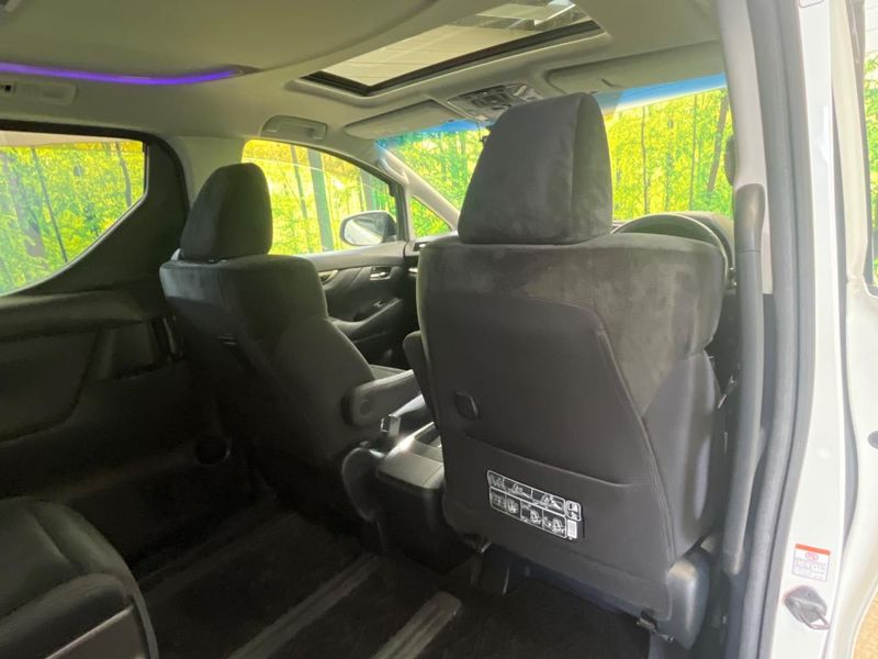 2018 Toyota Vellfire DBA-AGH30W (UW-6a98e3af30bdd)[16]