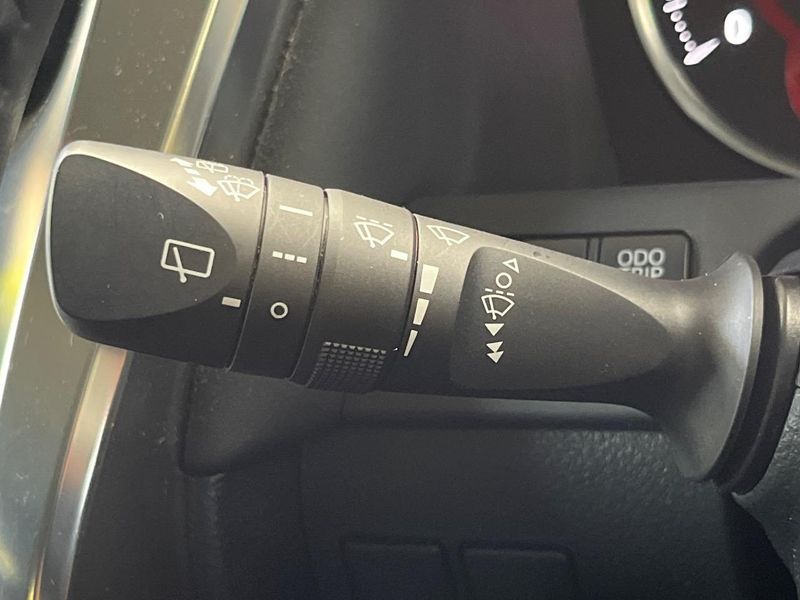 2018 Toyota Vellfire DBA-AGH30W (UW-6a98e3af30bdd)[26]