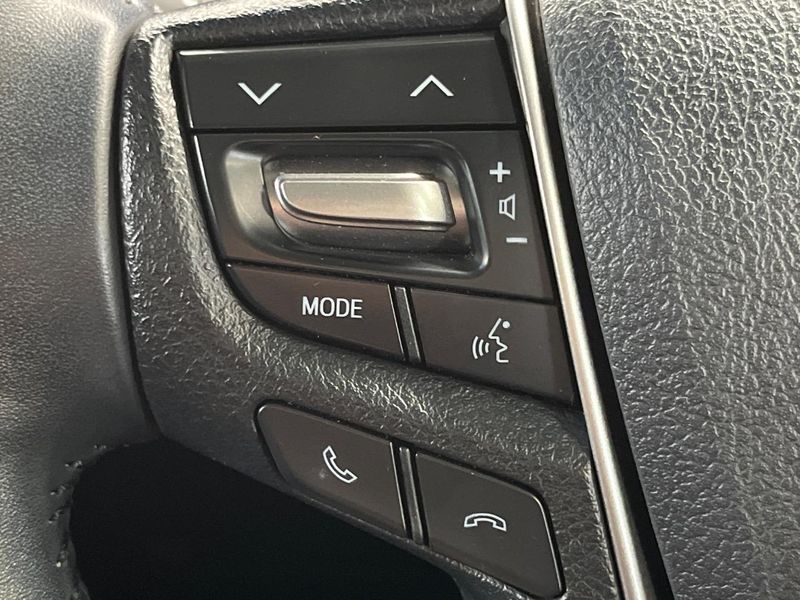 2018 Toyota Vellfire DBA-AGH30W (UW-6a98e3af30bdd)[28]