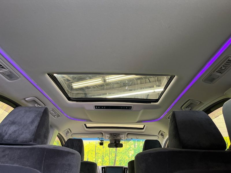 2018 Toyota Vellfire DBA-AGH30W (UW-6a98e3af30bdd)[12]