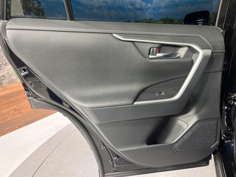 2023 Toyota RAV4 6AA-AXAH54 (UW-6a98e3e0abd96)[26]