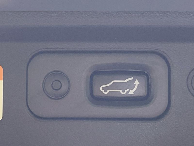 2019 Mitsubishi Delica D:5 3DA-CV1W (UW-6a98e446cec79)[18]